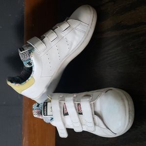 Adidas Kids Stan Smith White Velcro Sneakers Size 1